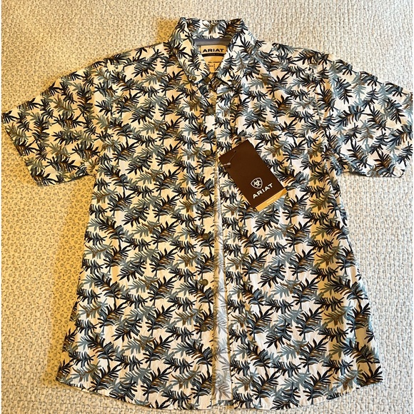 Ariat Palm Waves Modern Fit‎ Shirt NWT - Picture 1 of 5